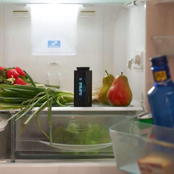 KNOT | World’s First Portable Photon UV Sterilizer & Deodorizer