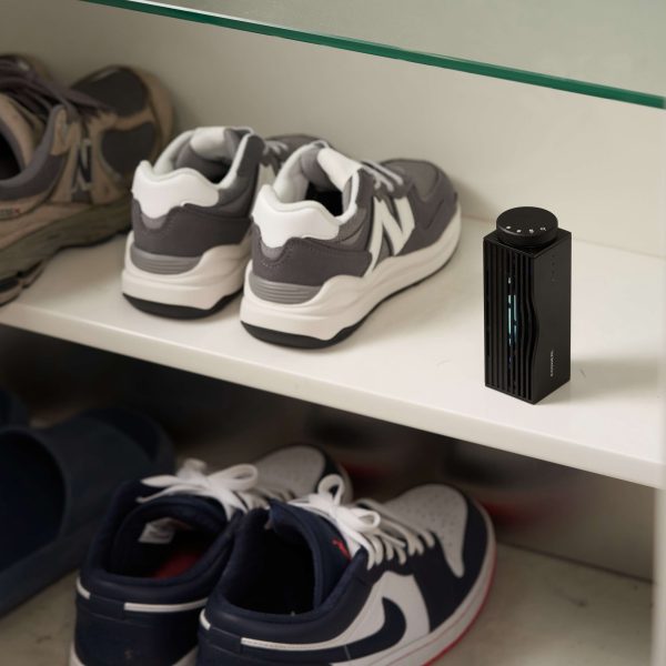 KNOT | World’s First Portable Photon UV Sterilizer & Deodorizer